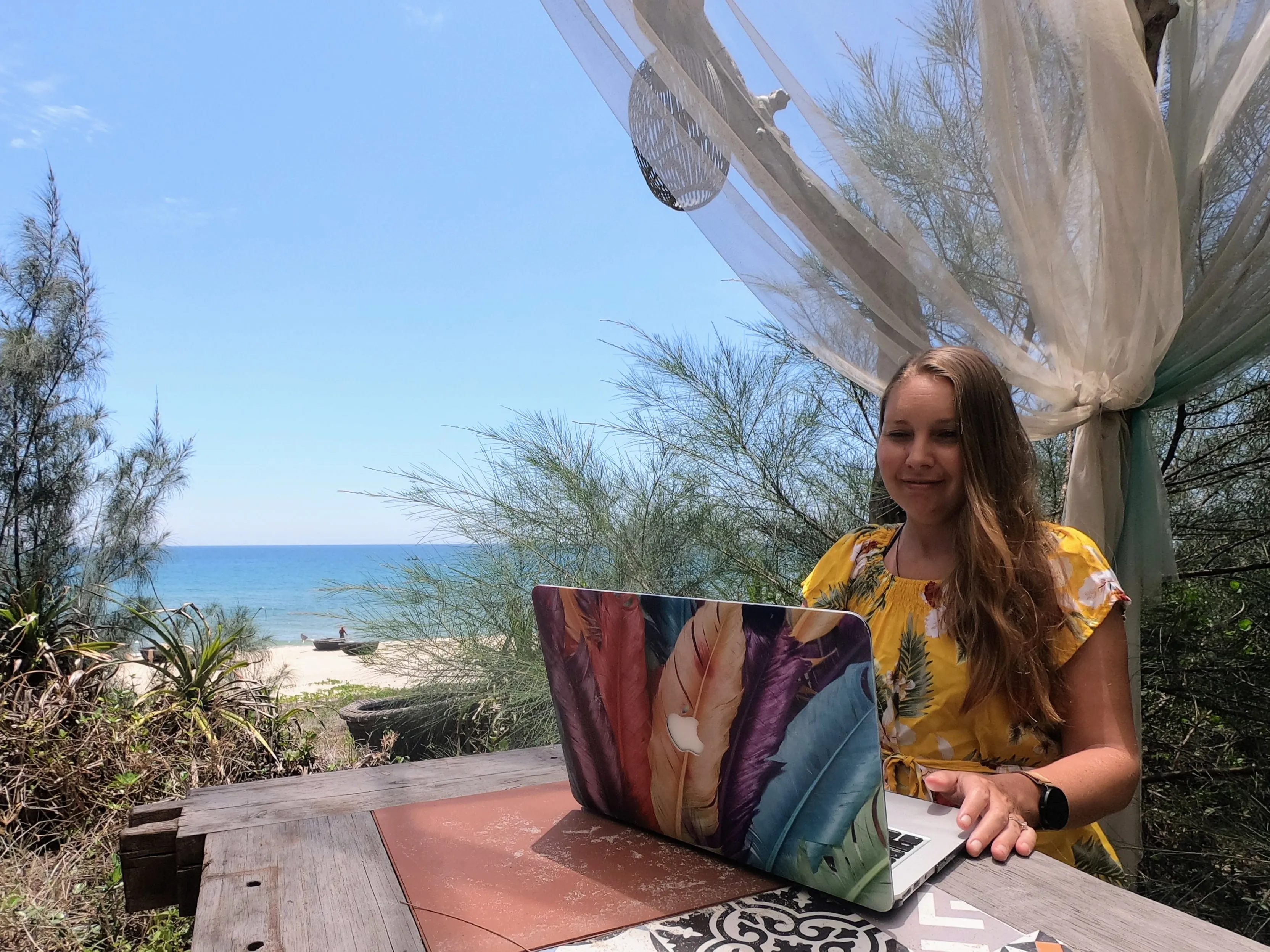 Cultivate Abundance: Money Mindset Tips to Fund Your Travel Dreams